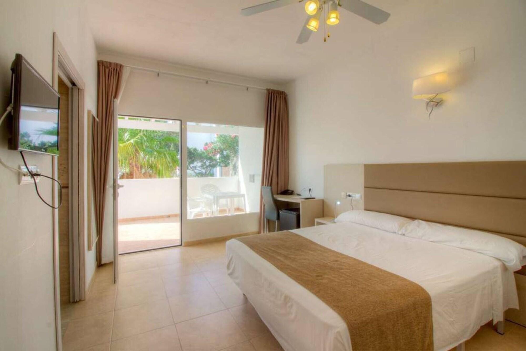 Hotel Lago Playa I Es Pujols Exteriér fotografie